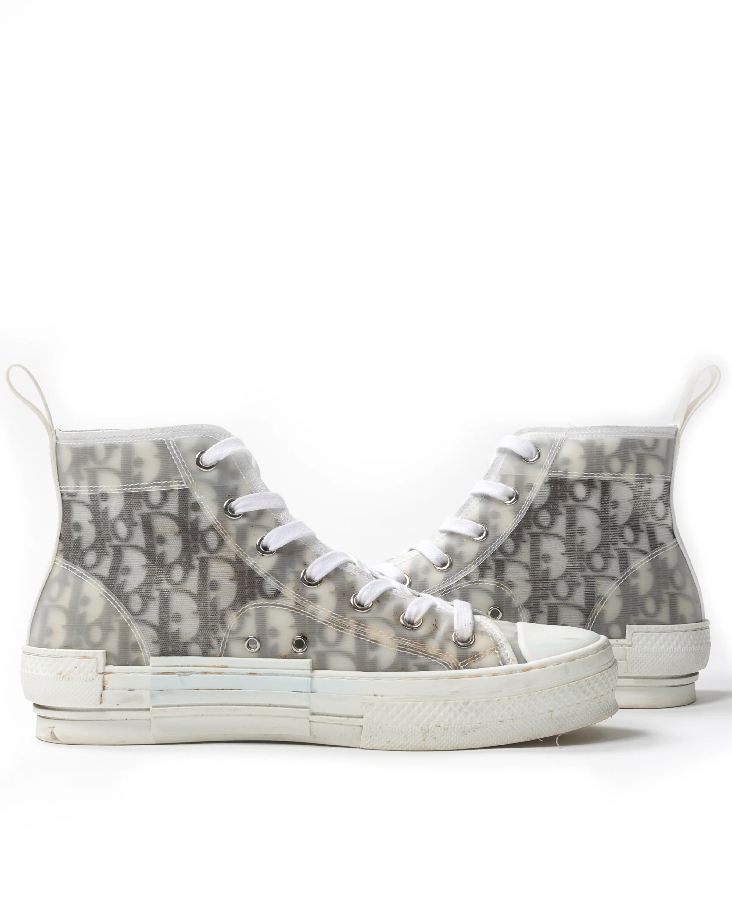 B23 Sneakers