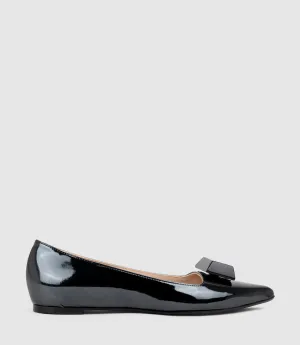 EMRATA Pointed Ballet with Trim in Black