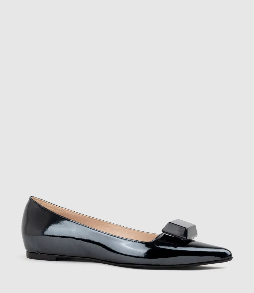 EMRATA Pointed Ballet with Trim in Black