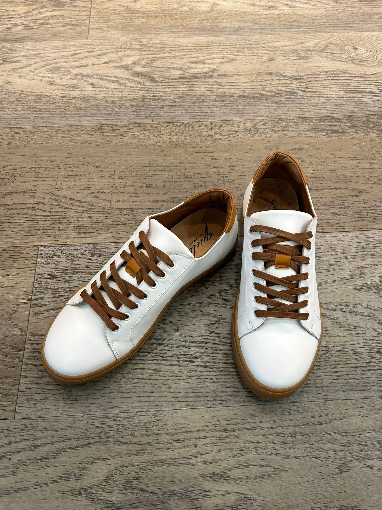 Sneakers Vibram pelle bianco riporto cuoio
